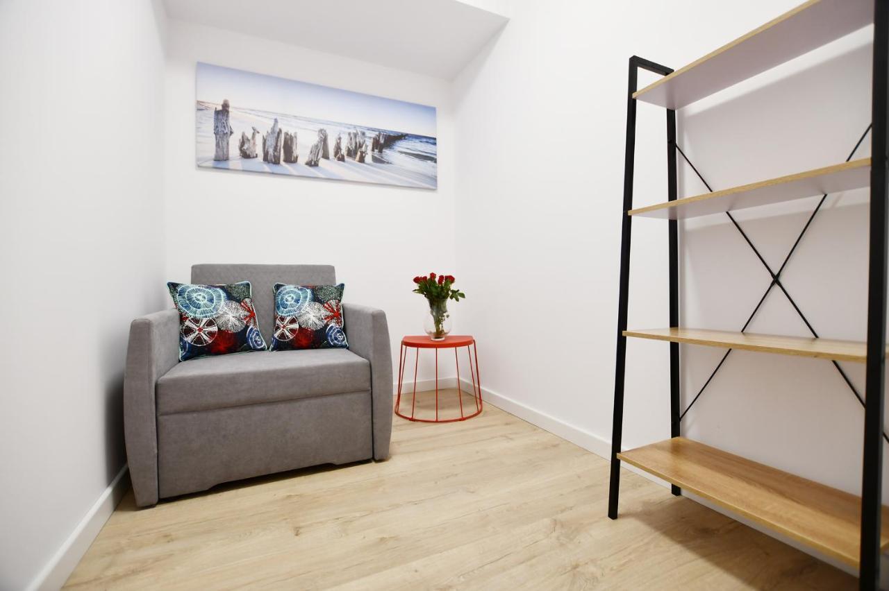 Apartament El Rojo Z Garazem 코워브제크 외부 사진